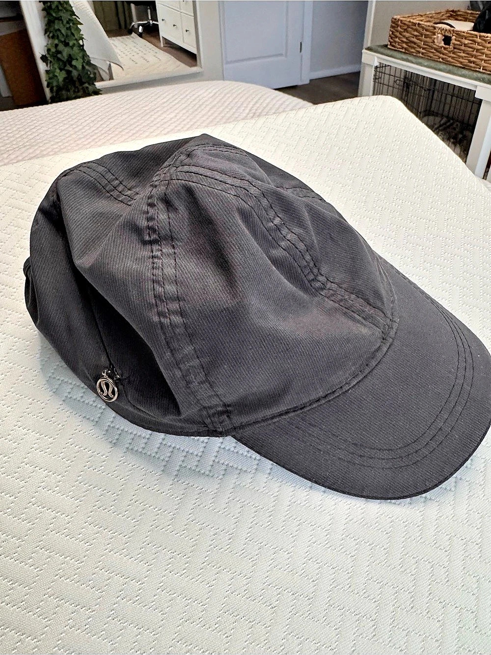 lululemon Baseball Cap in Black